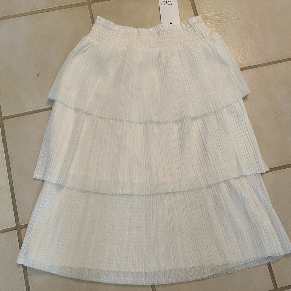 NWT white midi skirt size M